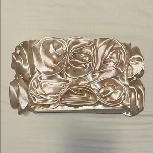 Lori Greiner For Your Ease Only - Cream Rose Satin Clutch